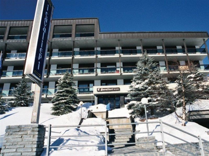 Hotel Ski Club I Cavalieri Rta Colle Colle Sestriere Exteriör bild
