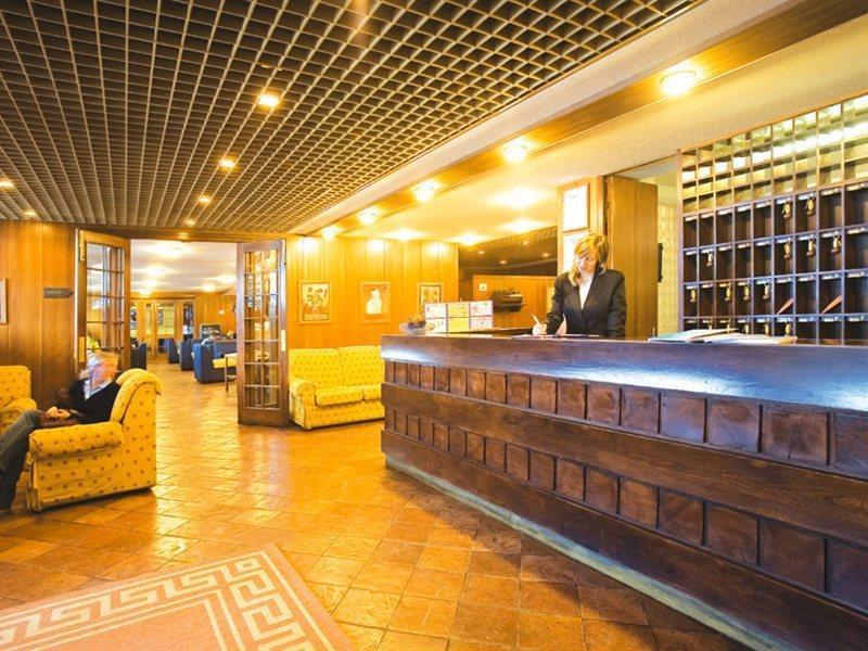 Hotel Ski Club I Cavalieri Rta Colle Colle Sestriere Exteriör bild
